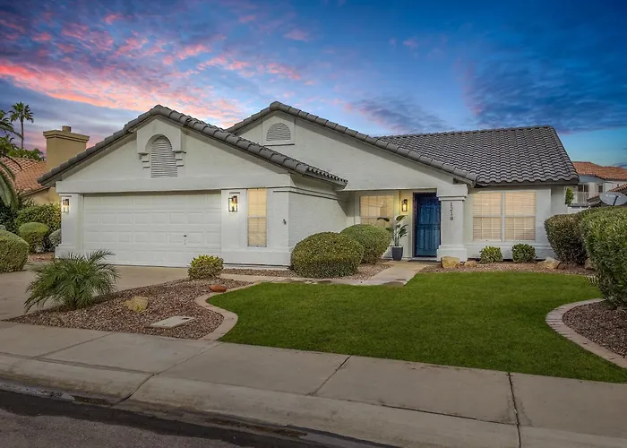 Holiday home Val Vista Oasis- Gorgeous With Pool Gilbert